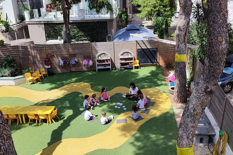 Μια τάξη στον κήπο: εργαστήριο σε σχολικές αυλές